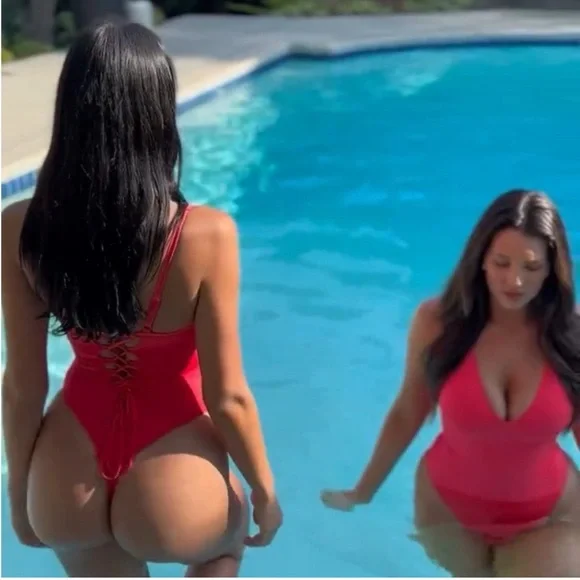 TA3 Hi Cut Plungey Thong Swimsuit - Picture 3 of 9